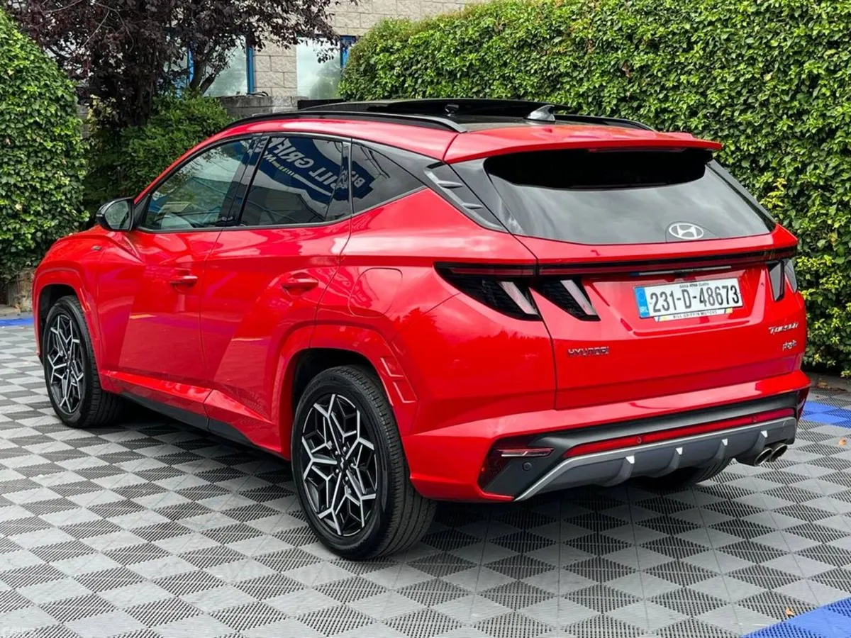 Hyundai Tucson SUV, Petrol Plug-in Hybrid, 2023, Red