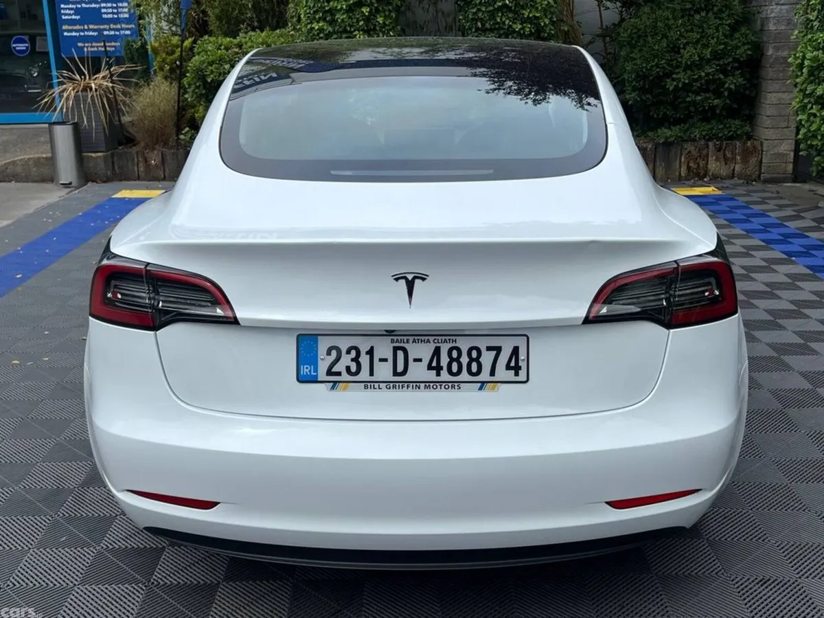 Tesla Model 3 Saloon, Electric, 2023, White