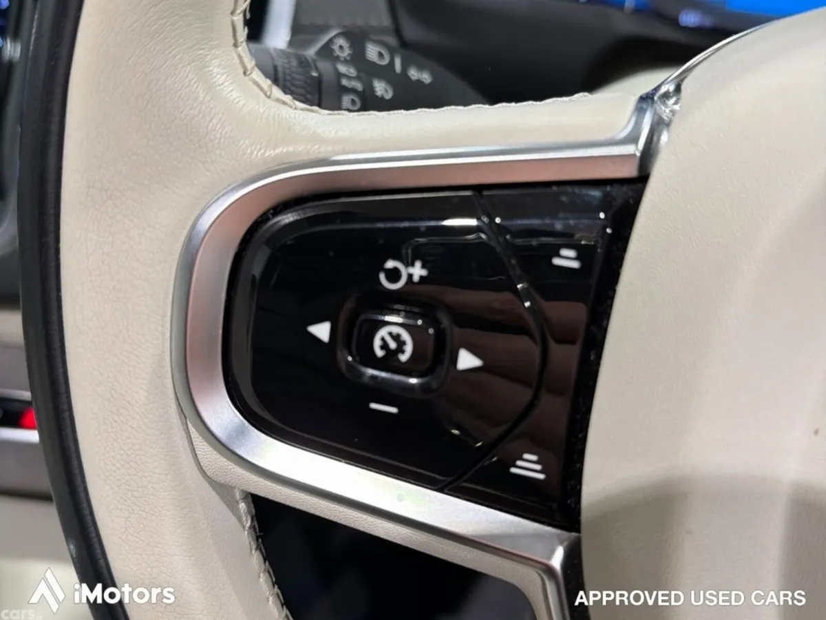 Volvo XC90 SUV, Petrol Plug-in Hybrid, 2024, Grey