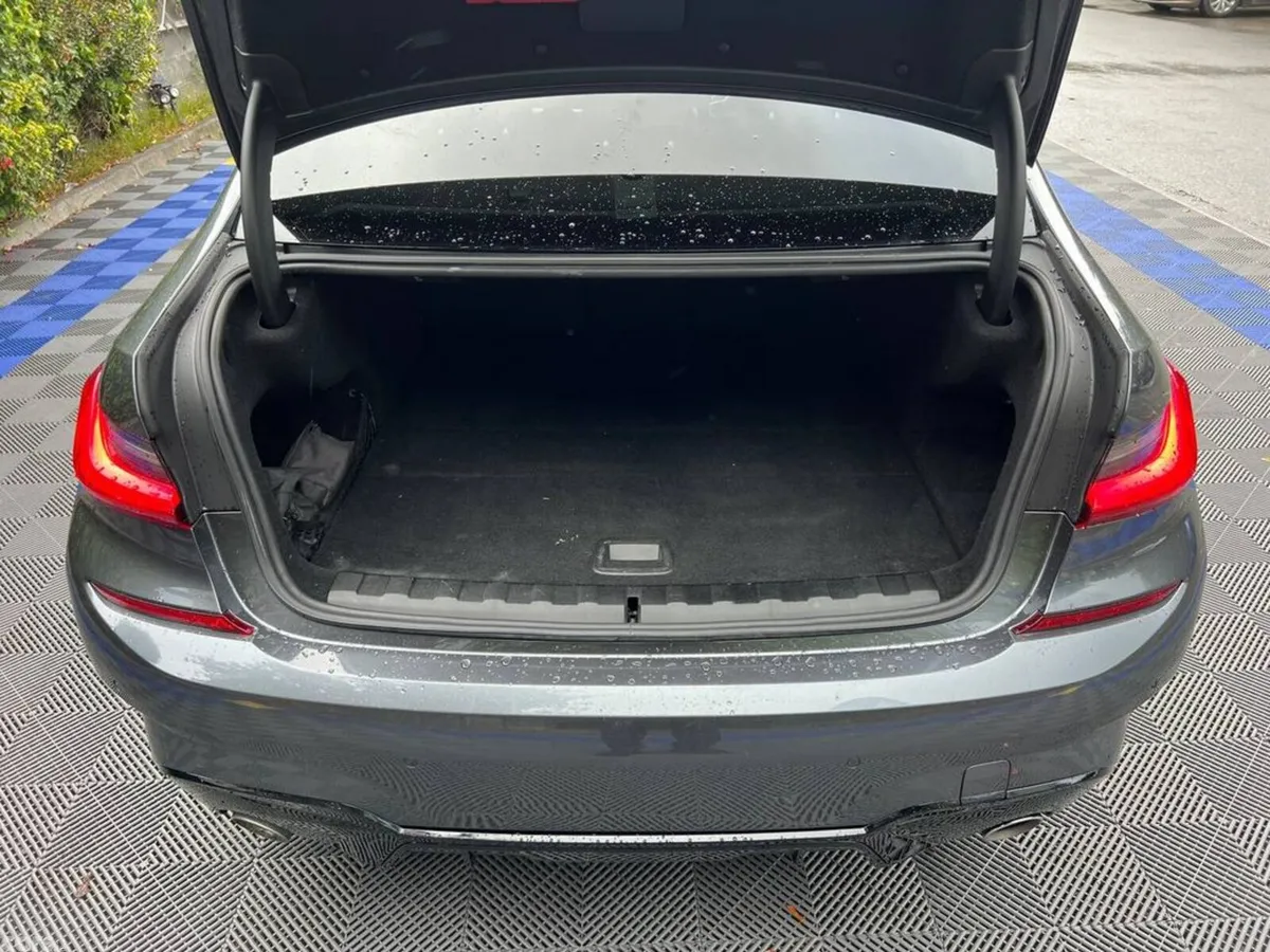 BMW 3-Series Saloon, Petrol Plug-in Hybrid, 2021, Grey