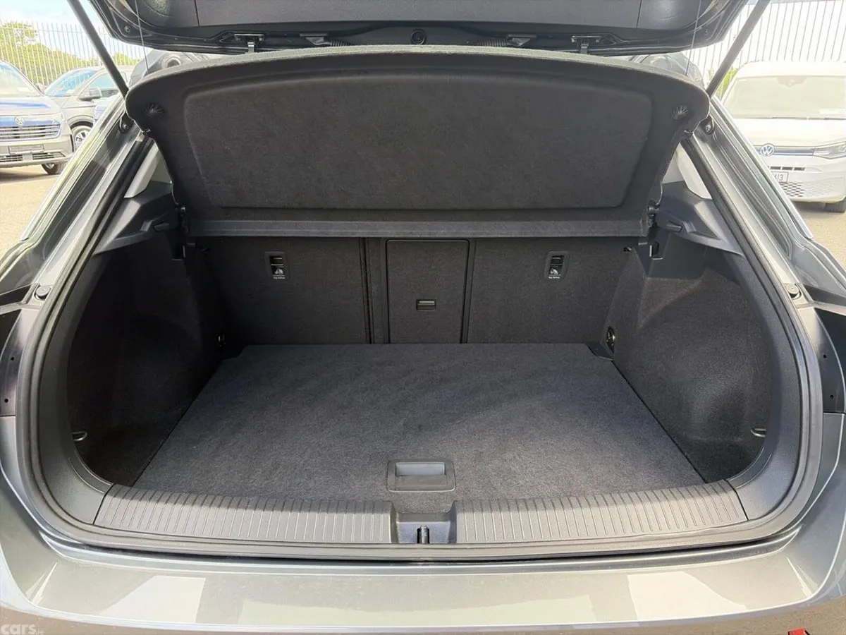 Volkswagen T-Roc SUV, Diesel, 2023, Grey