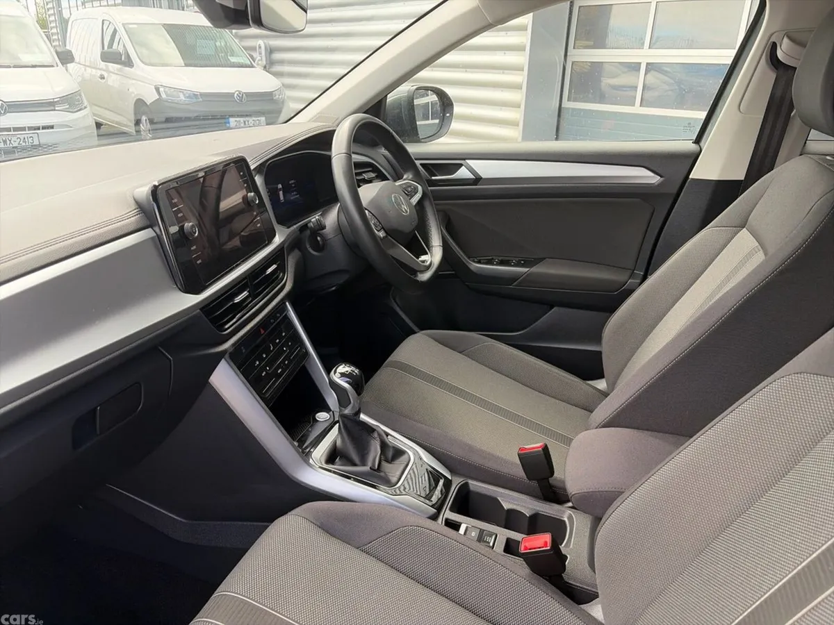 Volkswagen T-Roc SUV, Petrol, 2024, Grey