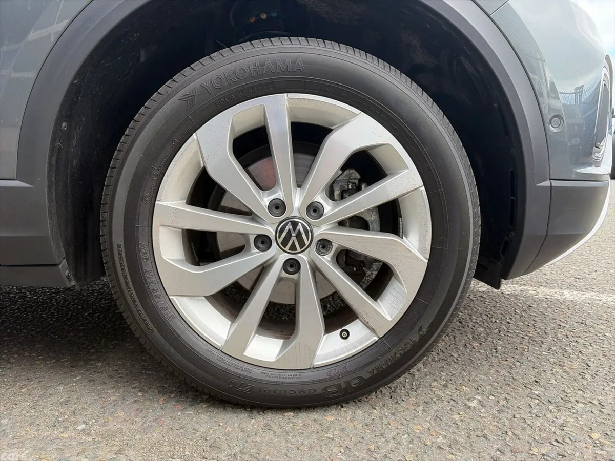 Volkswagen T-Roc SUV, Petrol, 2024, Grey
