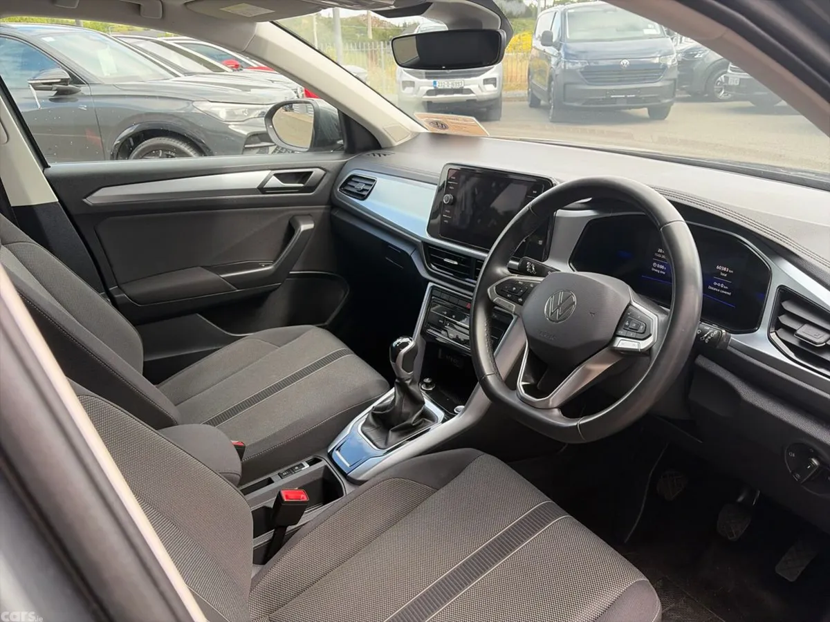 Volkswagen T-Roc SUV, Petrol, 2024, Grey