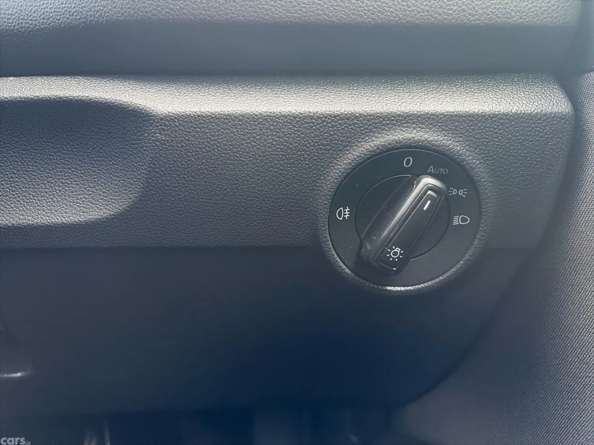 Volkswagen T-Roc SUV, Petrol, 2024, Grey