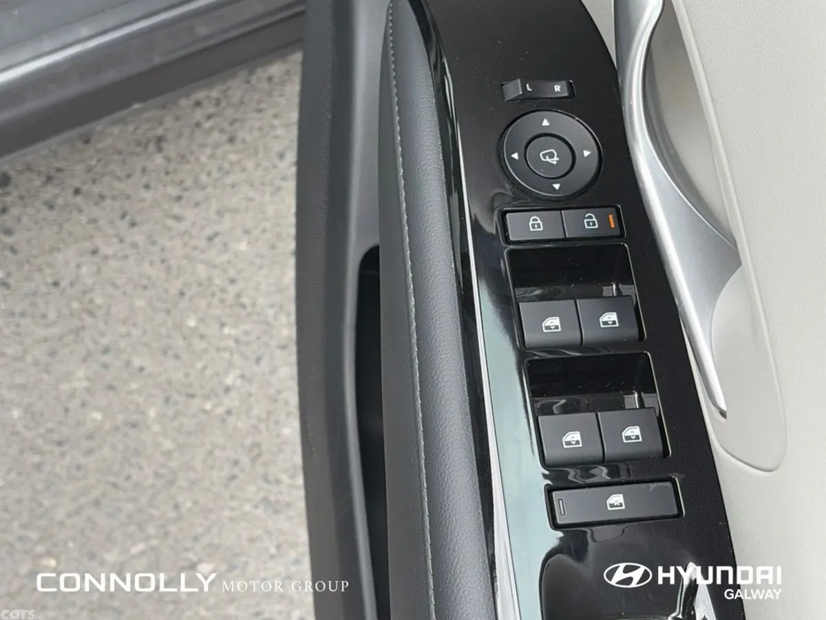 Hyundai Tucson SUV, Petrol Plug-in Hybrid, 2024, Grey