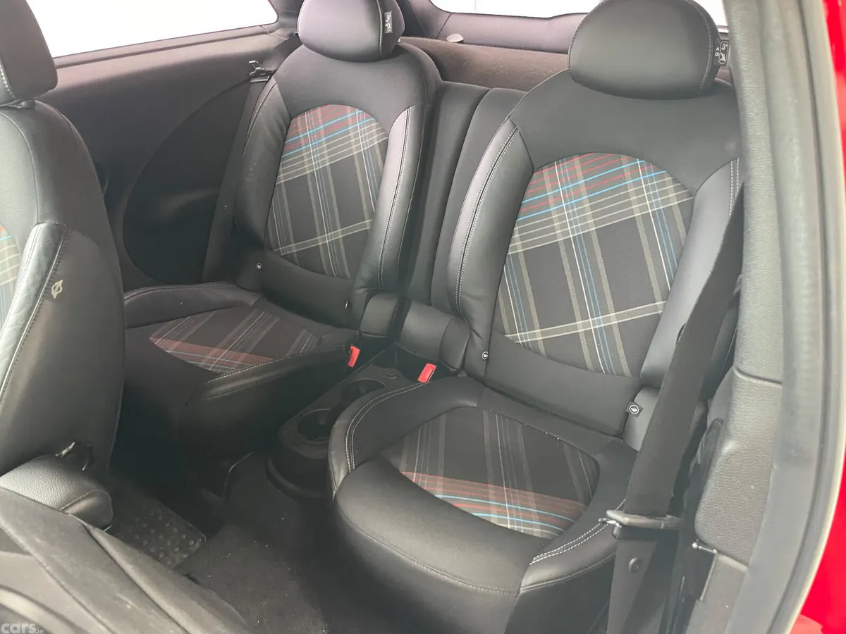 Mini Paceman Coupe, Diesel, 2016, Red
