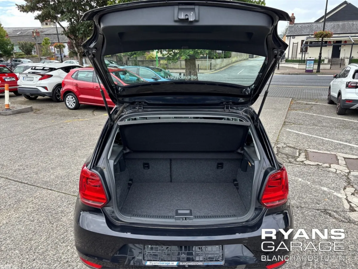 Volkswagen Polo Hatchback, Petrol, 2017, Black