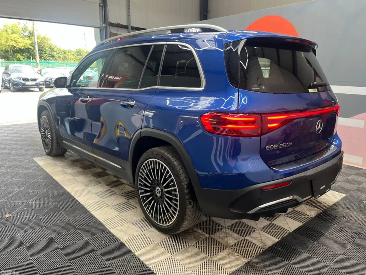 Mercedes-Benz EQB SUV, Electric, 2024, Blue