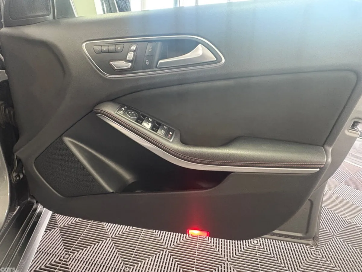 Mercedes-Benz A-Class Hatchback, Petrol, 2015, Grey