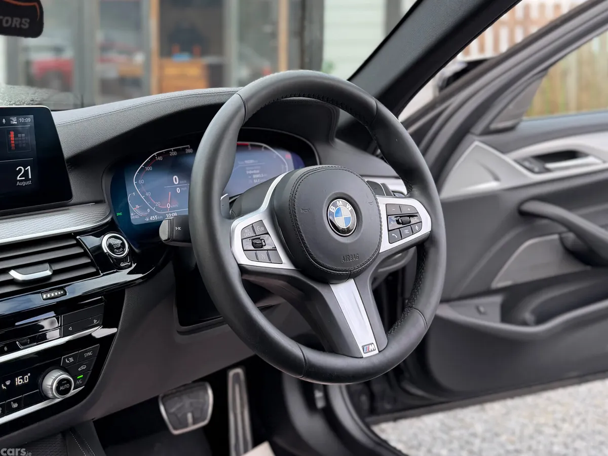 BMW 5-Series Saloon, Diesel, 2019, Grey