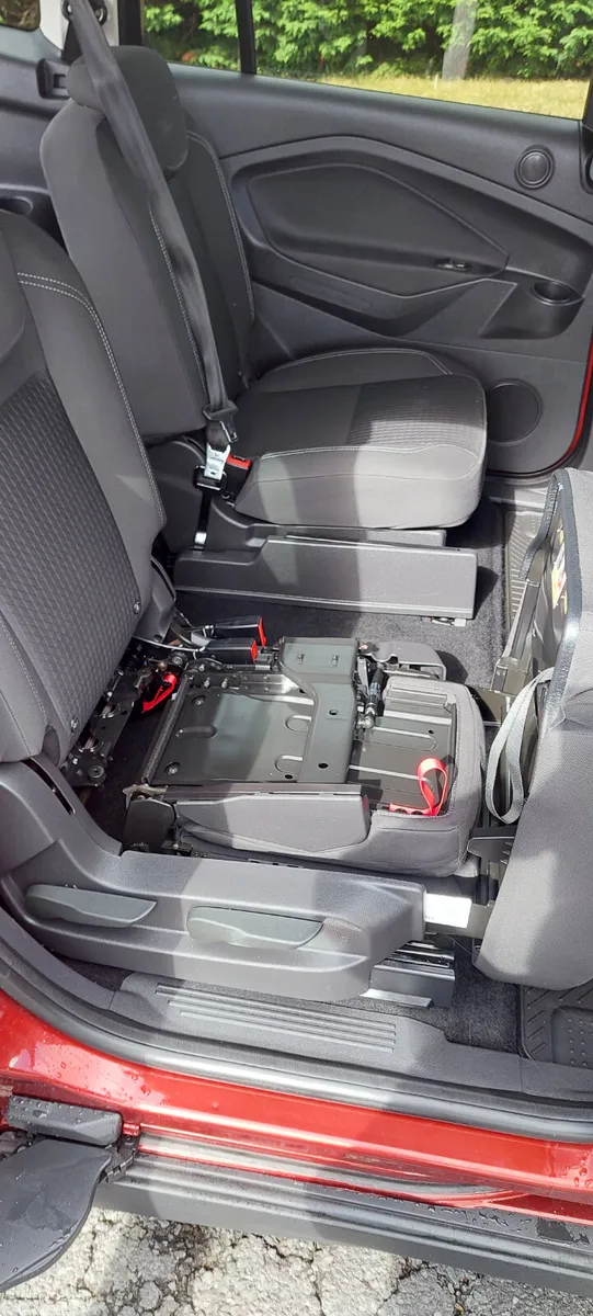 Ford C-Max MPV, Diesel, 2017, Red