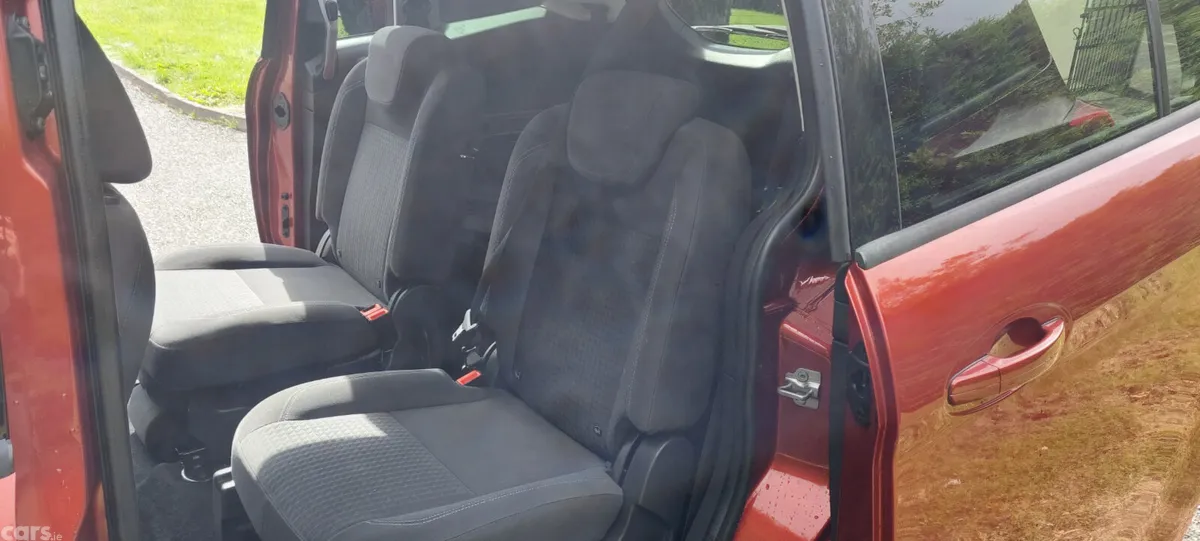 Ford C-Max MPV, Diesel, 2017, Red