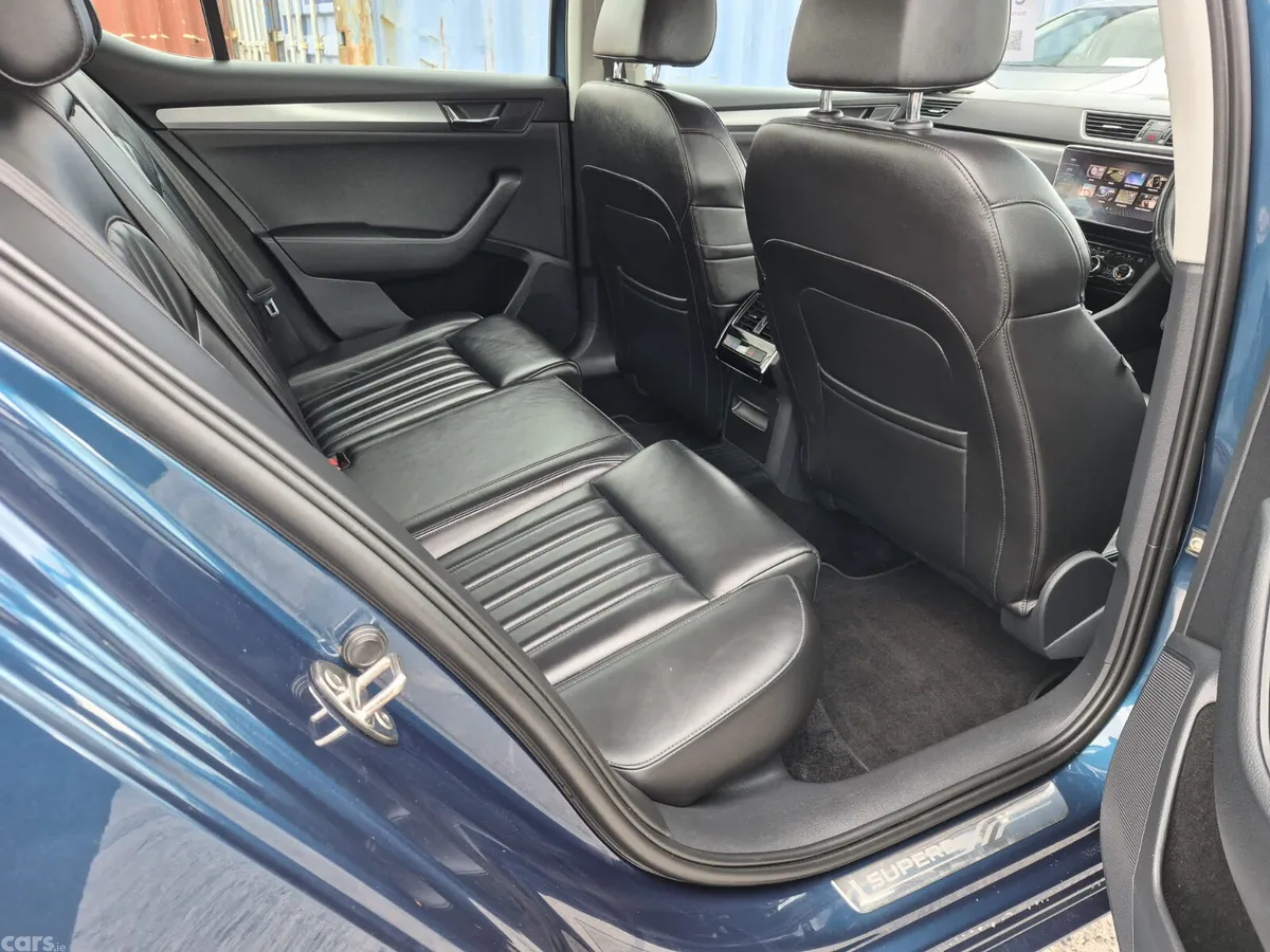 Skoda Superb Saloon, Diesel, 2018, Blue