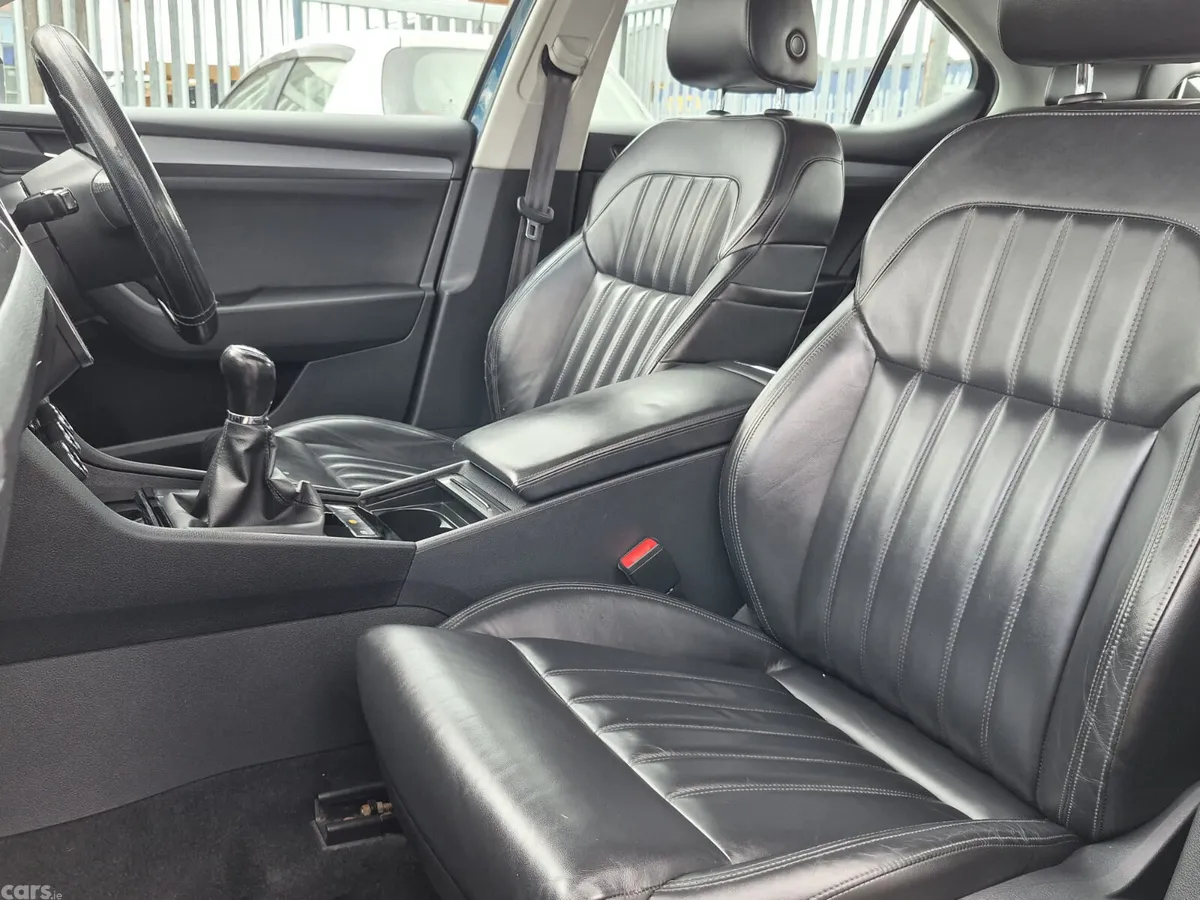 Skoda Superb Saloon, Diesel, 2018, Blue
