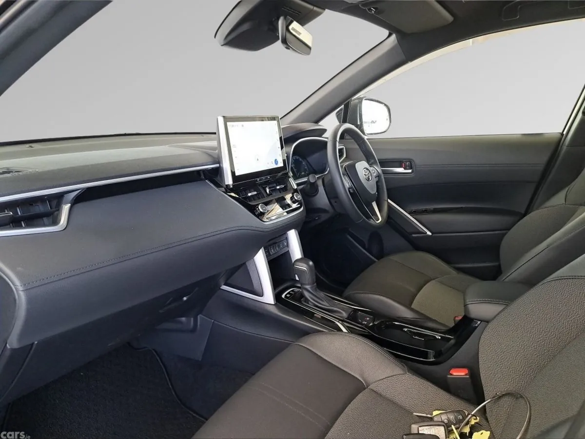 Toyota Corolla Cross SUV, Petrol Hybrid, 2023, Black