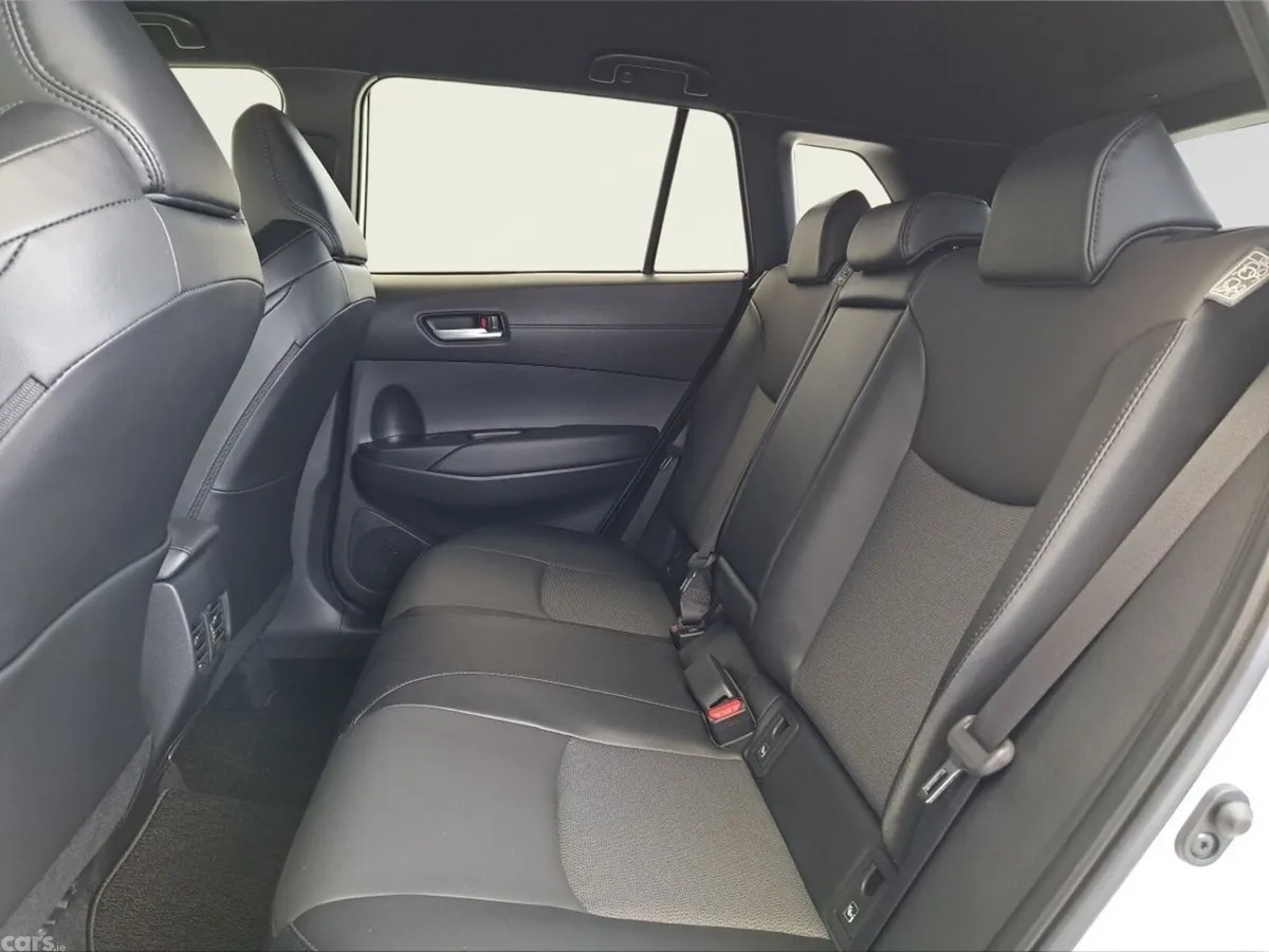Toyota Corolla Cross SUV, Petrol Hybrid, 2024, White
