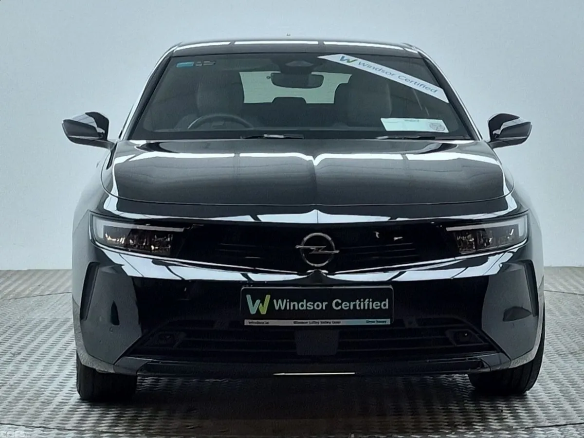 Opel Astra Hatchback, Petrol Hybrid, 2026, Black