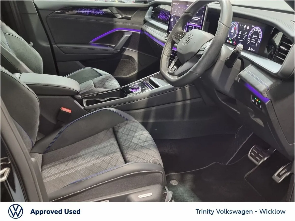 Volkswagen Tayron Estate, Petrol Plug-in Hybrid, 2026, Black