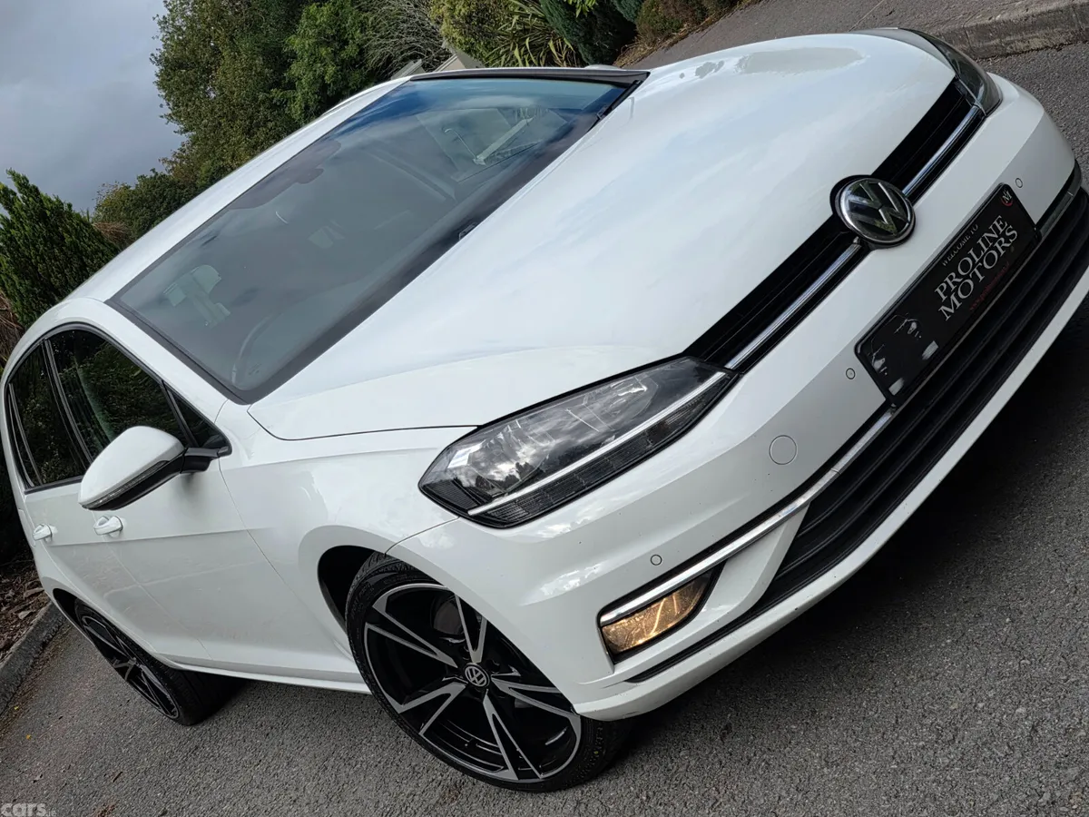 Volkswagen Golf Hatchback, Diesel, 2019, White