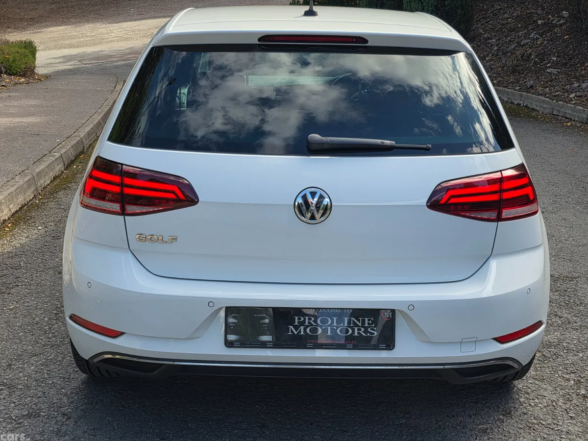 Volkswagen Golf Hatchback, Diesel, 2019, White