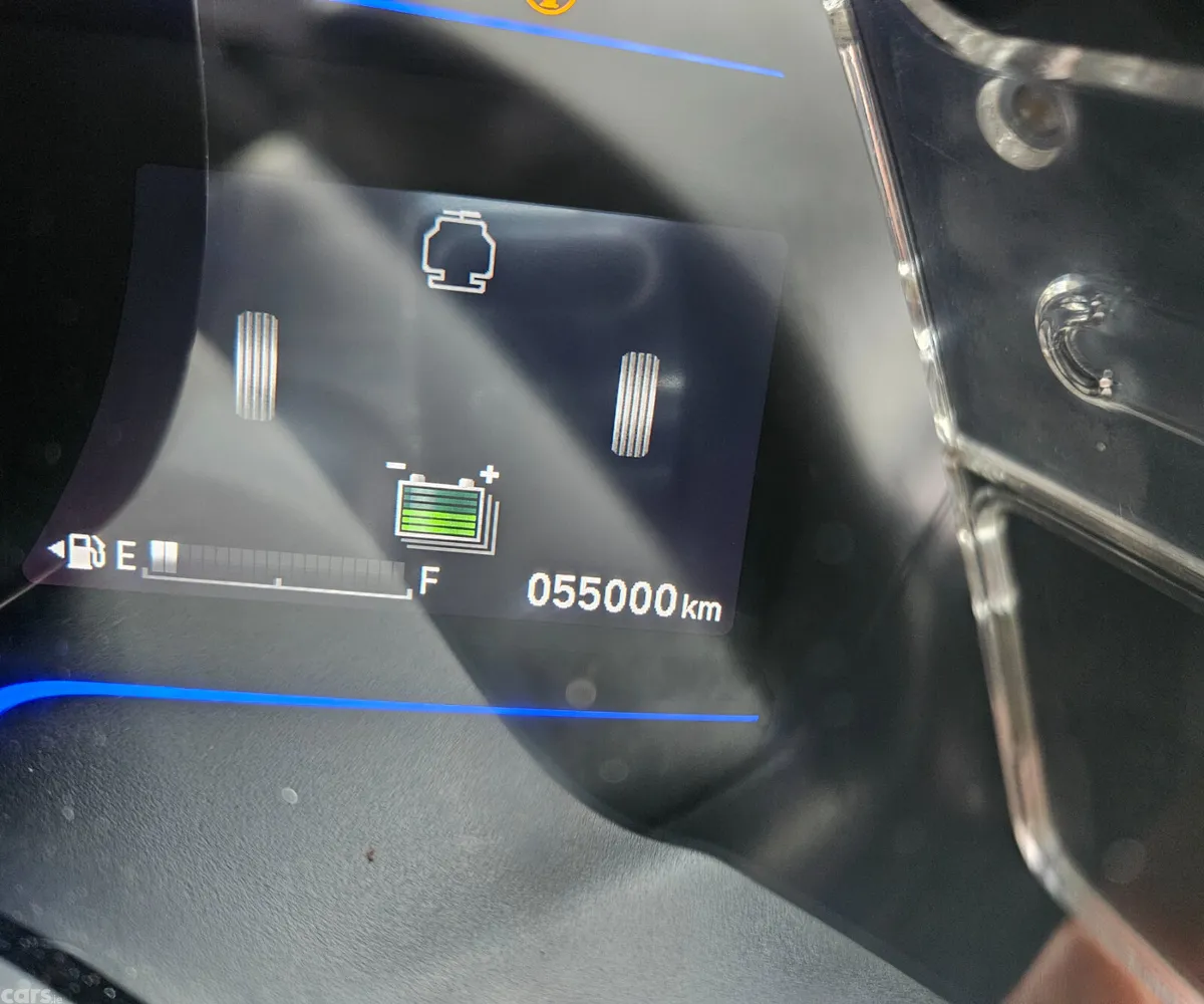 Honda Fit Hatchback, Petrol Hybrid, 2017, Silver
