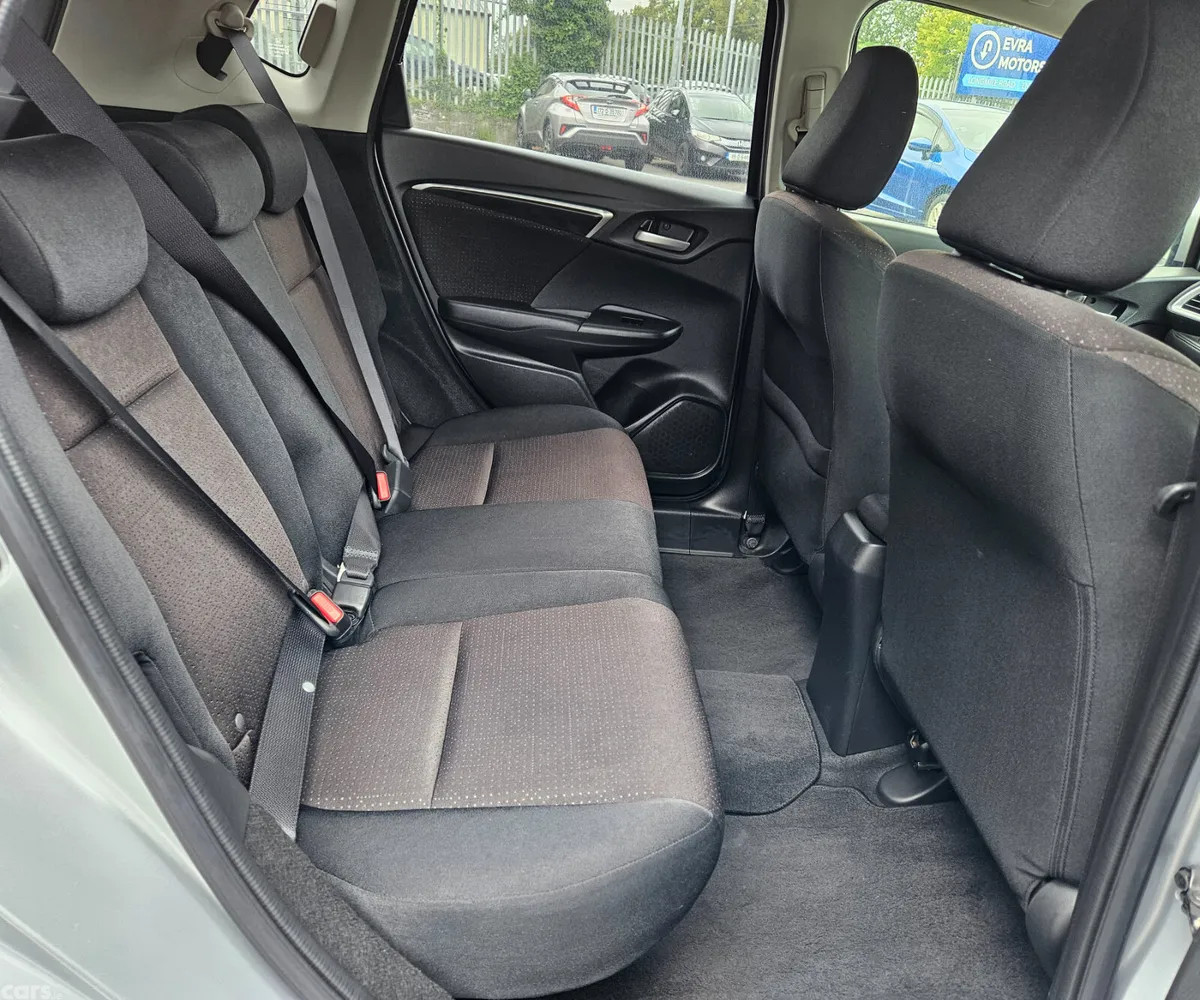 Honda Fit Hatchback, Petrol Hybrid, 2017, Silver
