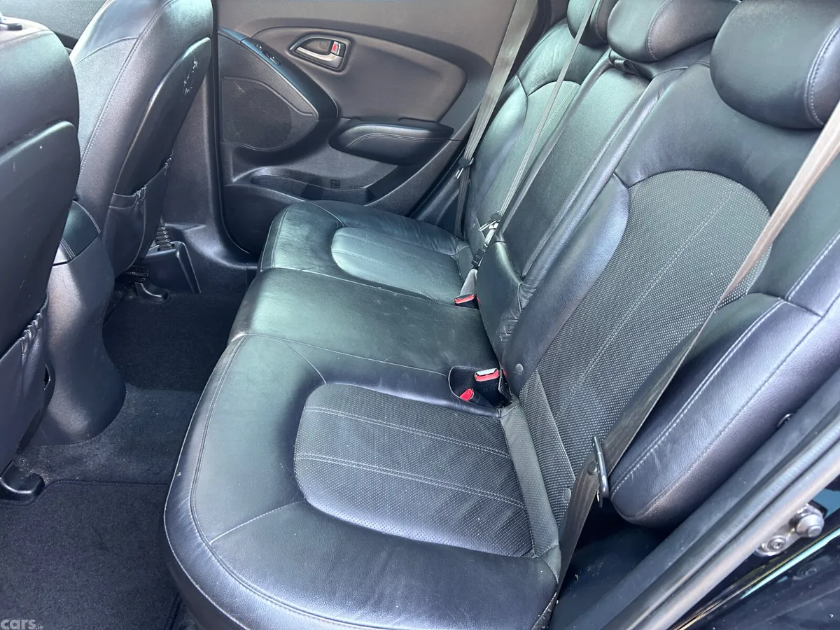 Hyundai ix35 SUV, Diesel, 2015, Blue