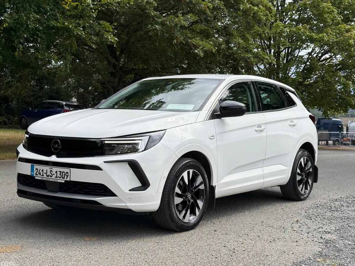 Opel Grandland X SUV, Diesel, 2024, White