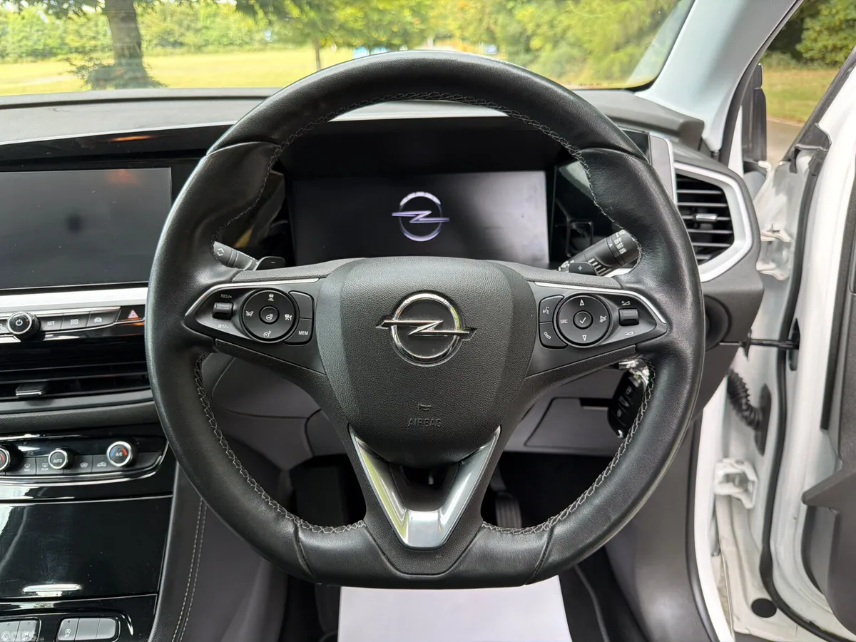 Opel Grandland X SUV, Diesel, 2024, White
