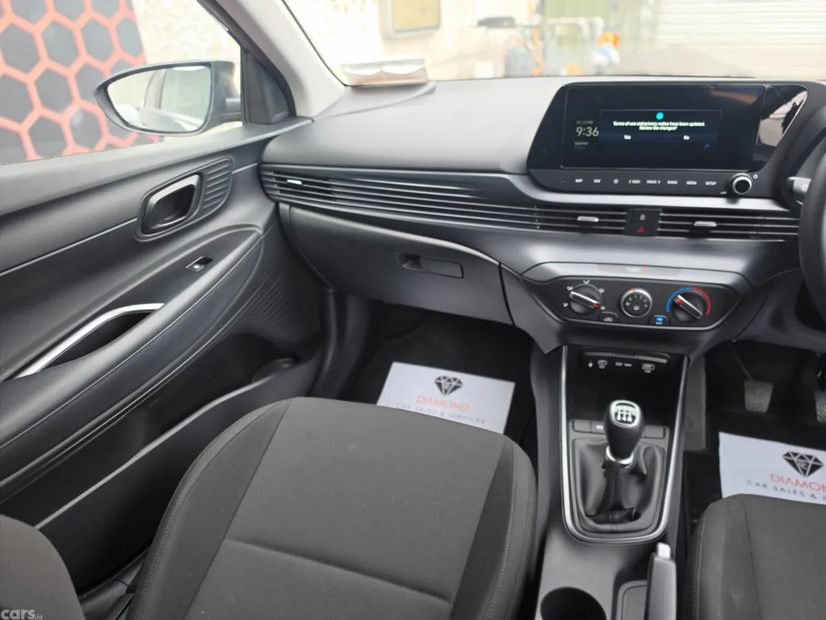 Hyundai i20 Hatchback, Petrol, 2025, Grey