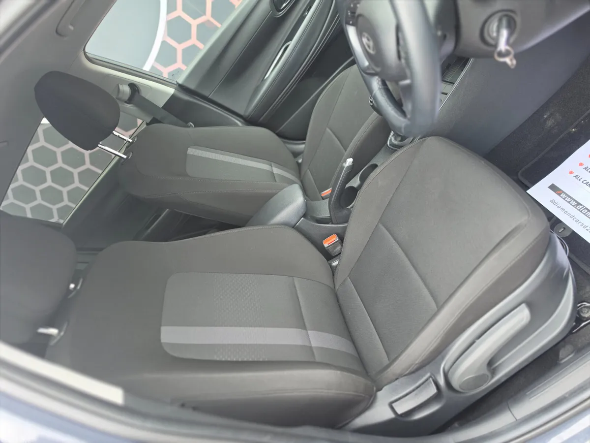 Hyundai i20 Hatchback, Petrol, 2025, Grey