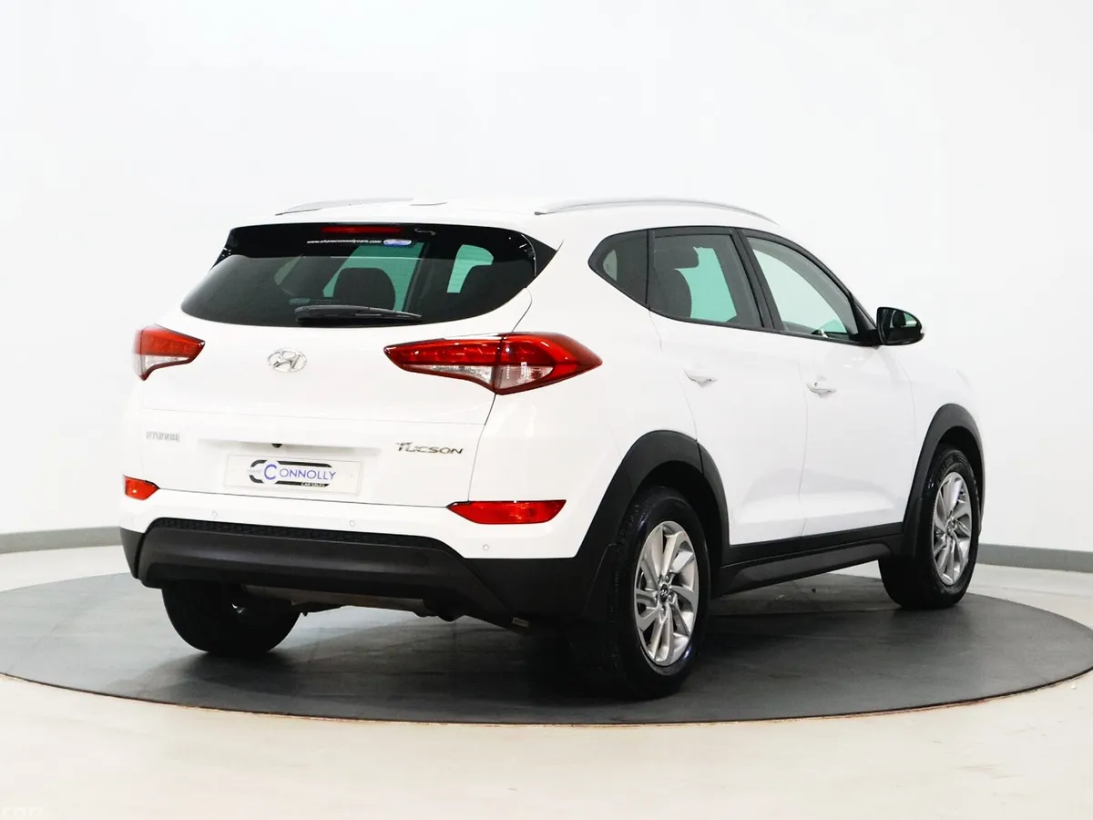 Hyundai Tucson SUV, Diesel, 2016, White
