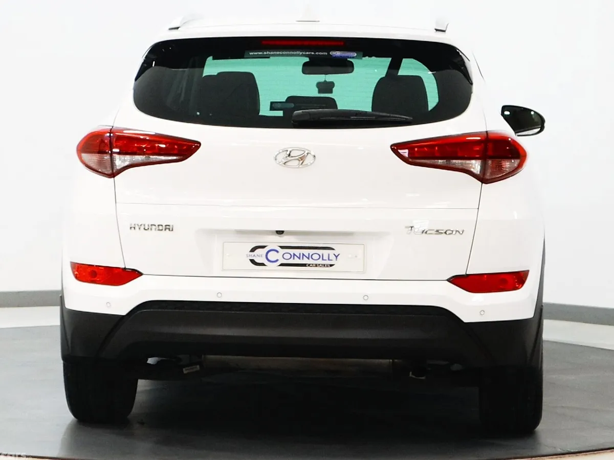 Hyundai Tucson SUV, Diesel, 2016, White