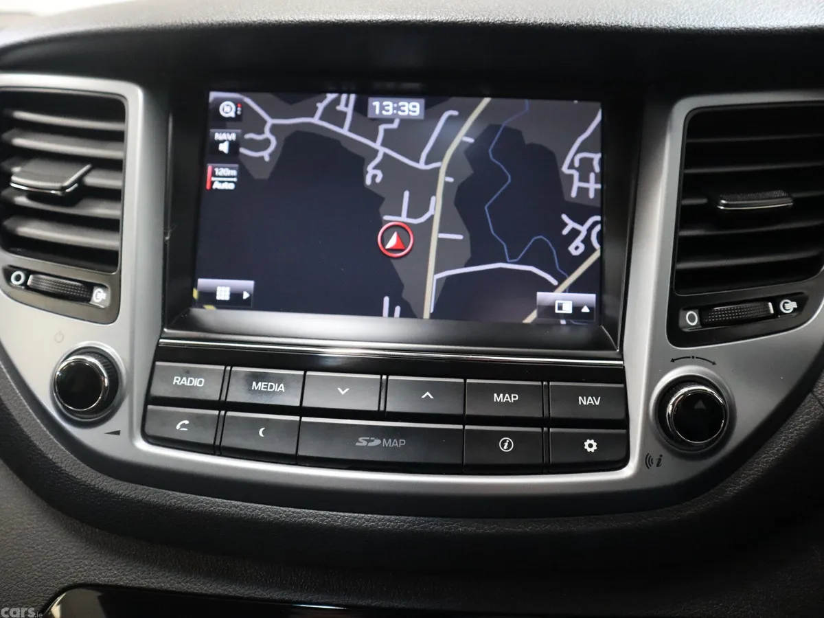 Hyundai Tucson SUV, Diesel, 2016, White