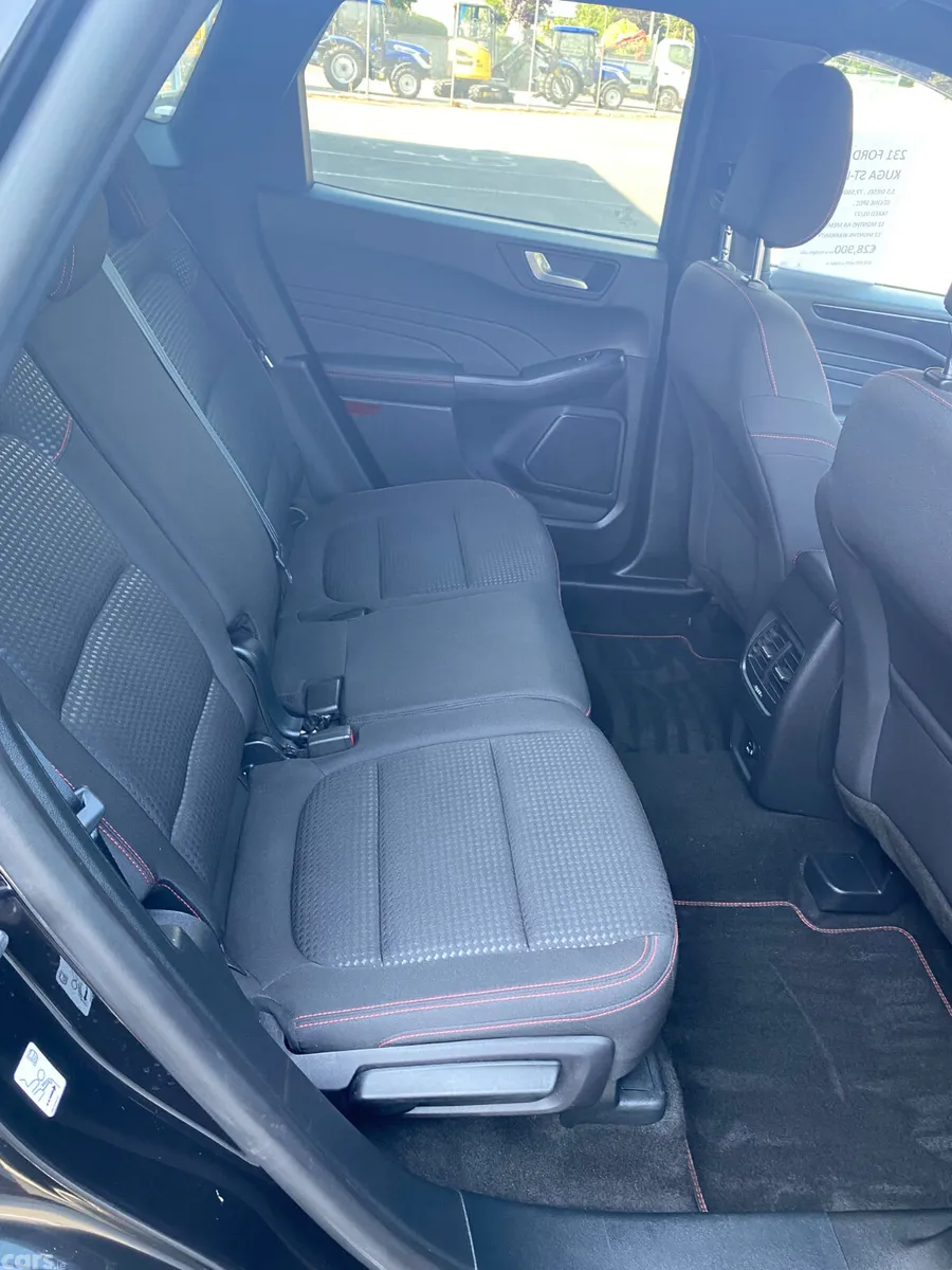 Ford Kuga SUV, Diesel, 2023, Black
