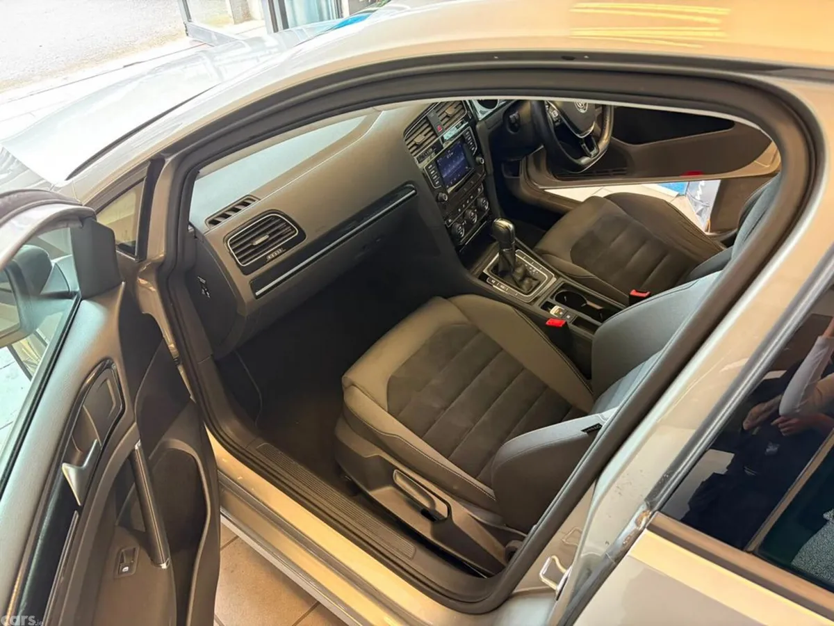 Volkswagen Golf Hatchback, Petrol, 2013, Grey