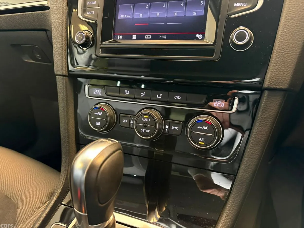 Volkswagen Golf Hatchback, Petrol, 2013, Grey