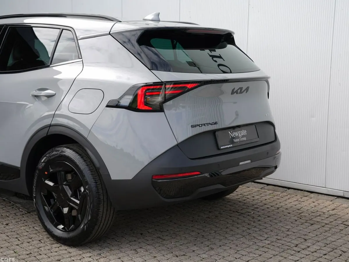 Kia Sportage SUV, Petrol Hybrid, 2027, Black