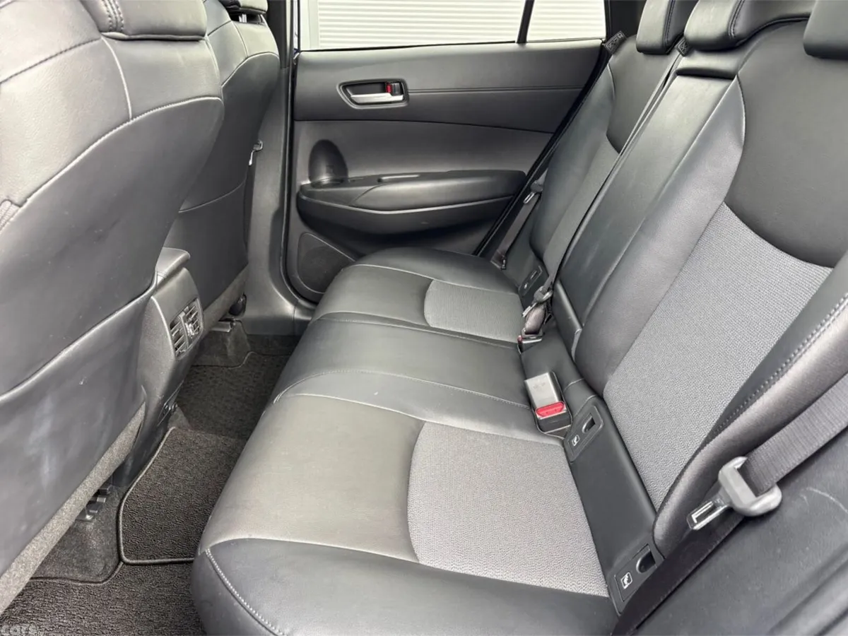 Toyota Corolla Cross SUV, Petrol Hybrid, 2022, Blue