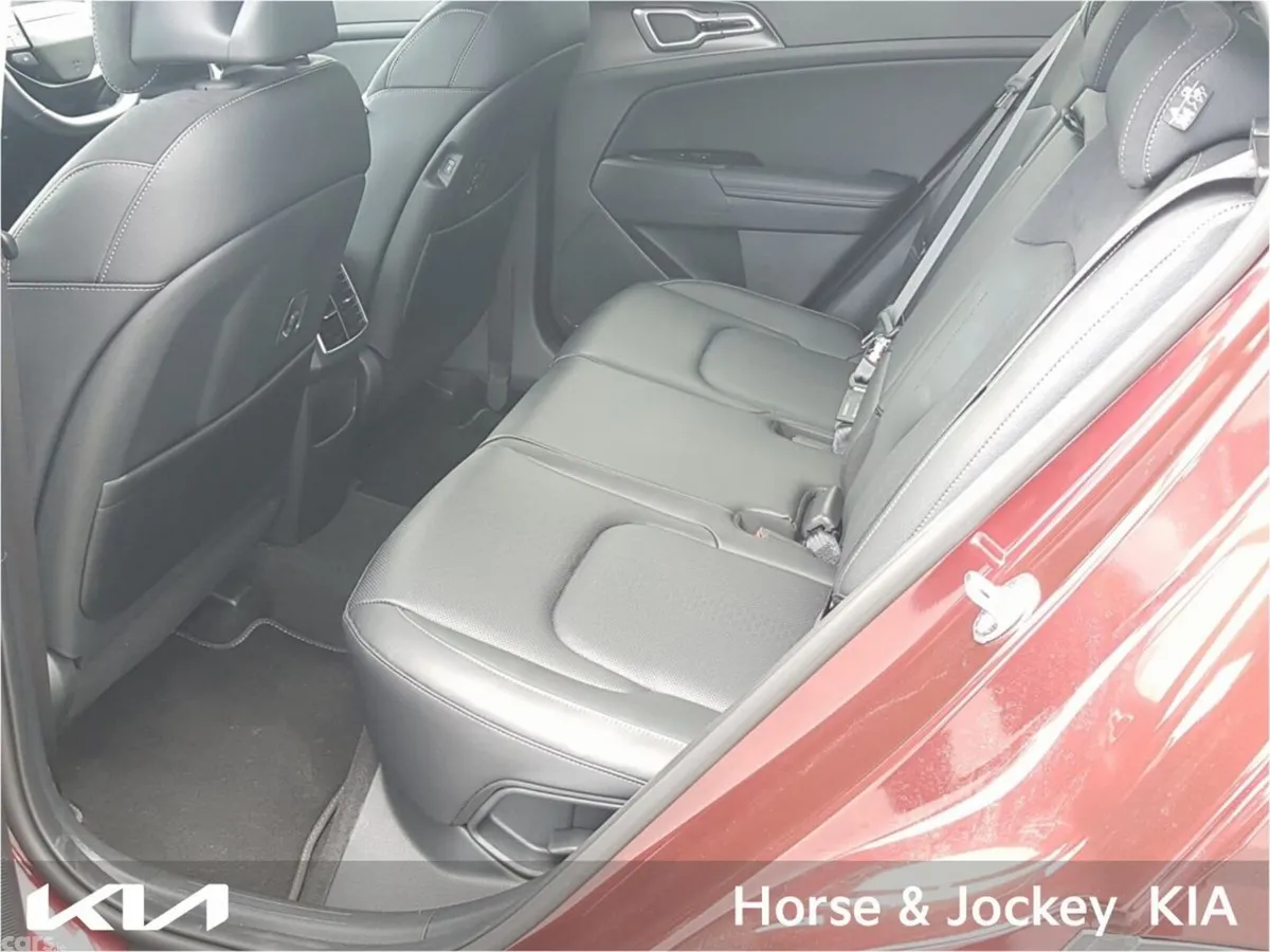 Kia Sportage SUV, Diesel Hybrid, 2026, Red