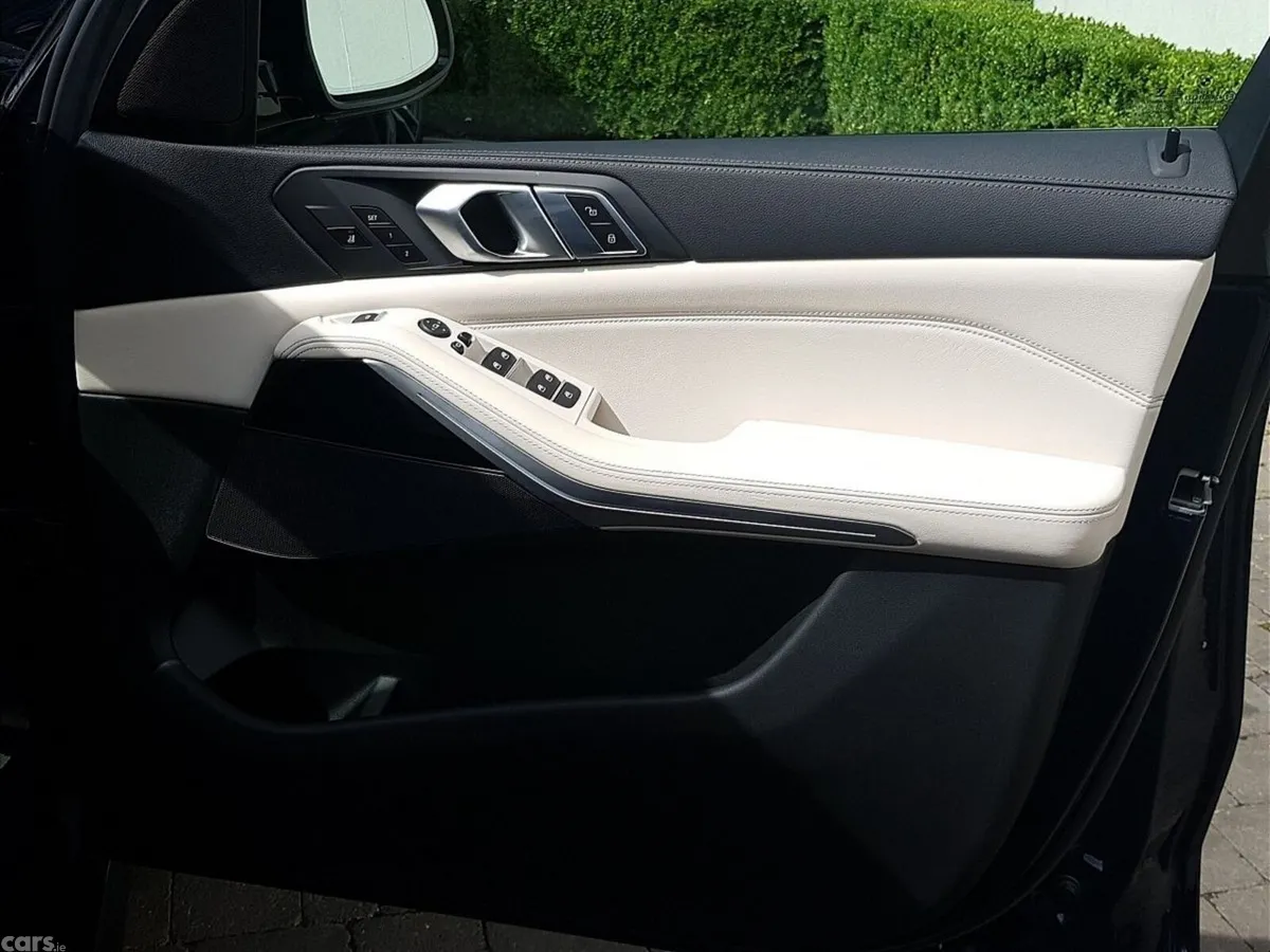 BMW X5 SUV, Diesel, 2022, Blue