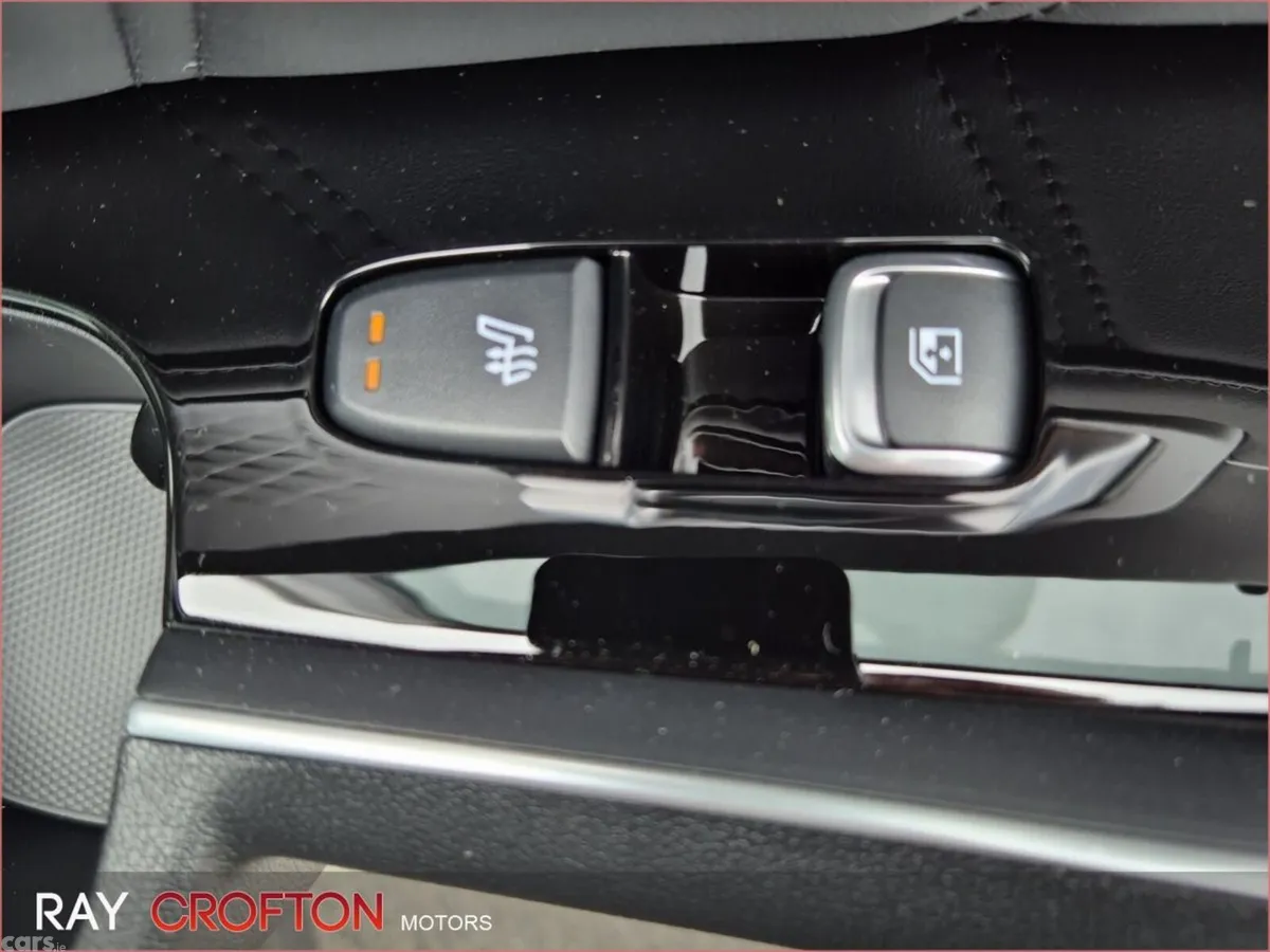 Kia Sorento SUV, Petrol Plug-in Hybrid, 2026, Grey