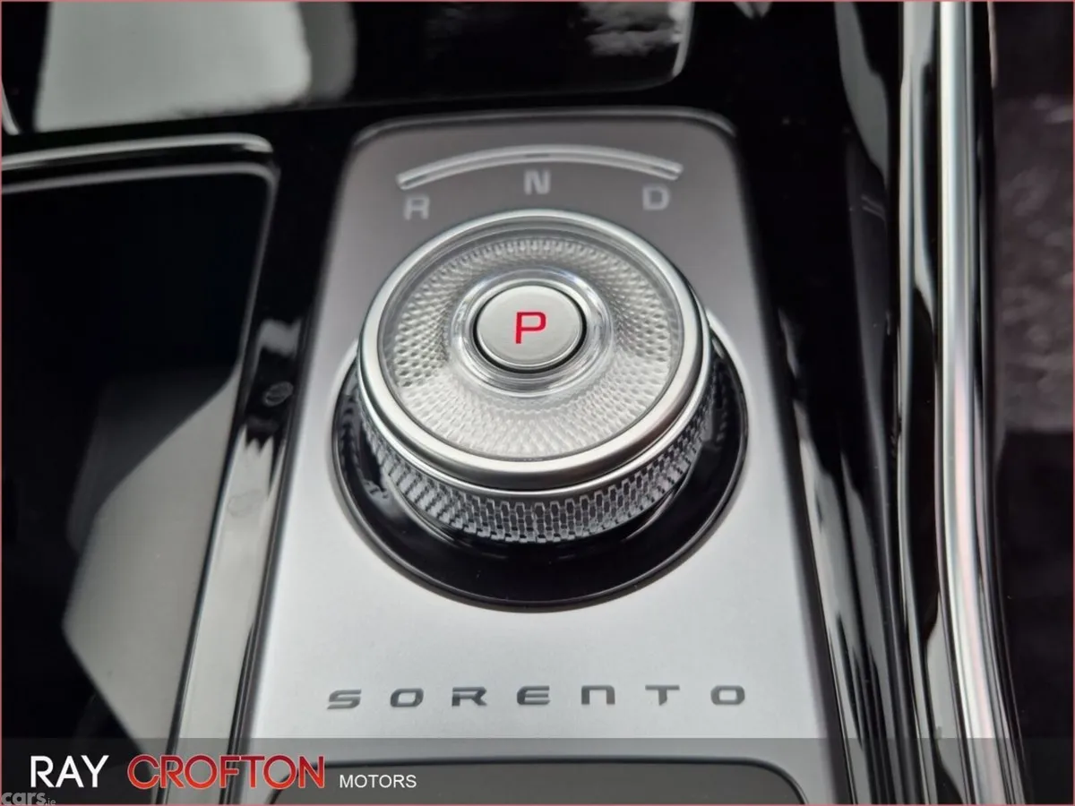 Kia Sorento SUV, Petrol Plug-in Hybrid, 2026, Grey