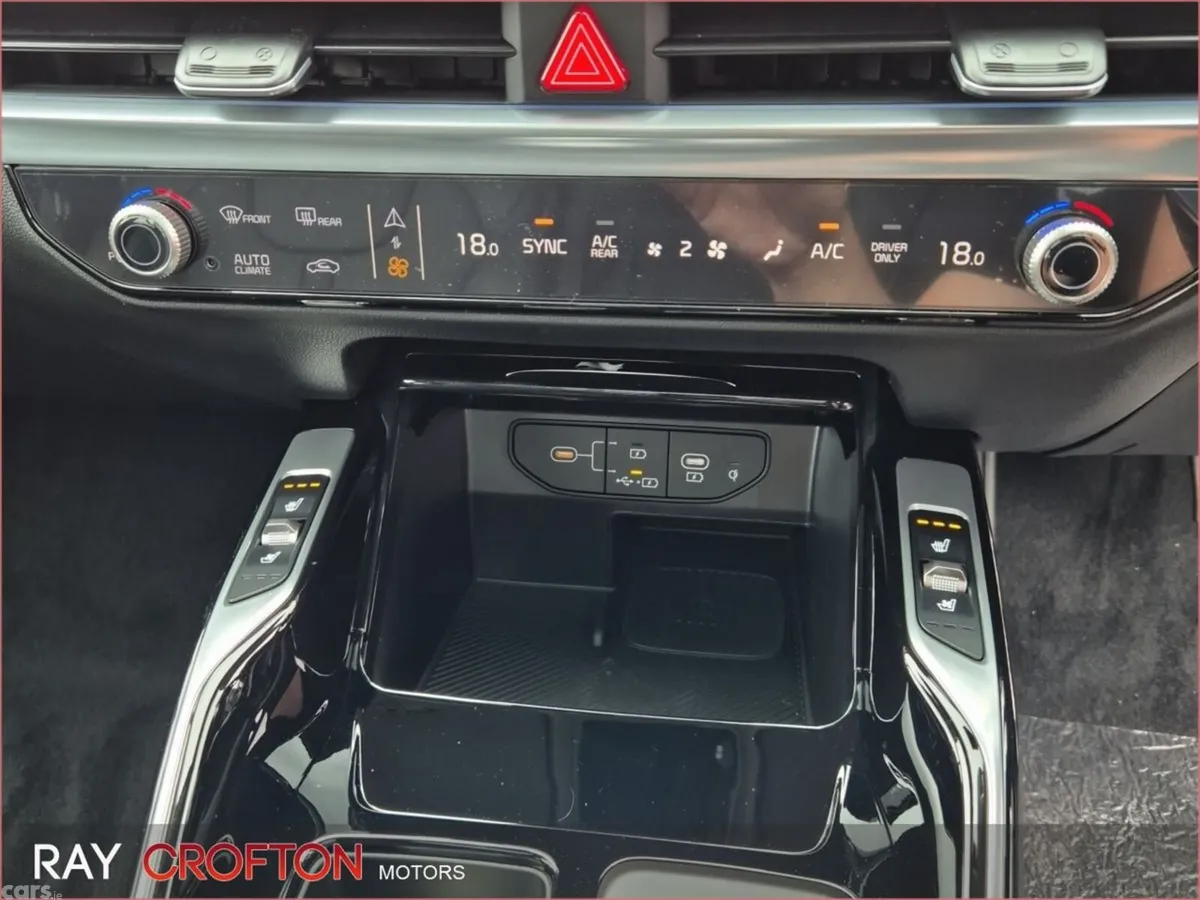Kia Sorento SUV, Petrol Plug-in Hybrid, 2026, Grey