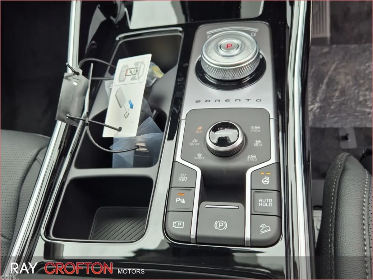 Kia Sorento SUV, Petrol Plug-in Hybrid, 2026, Grey
