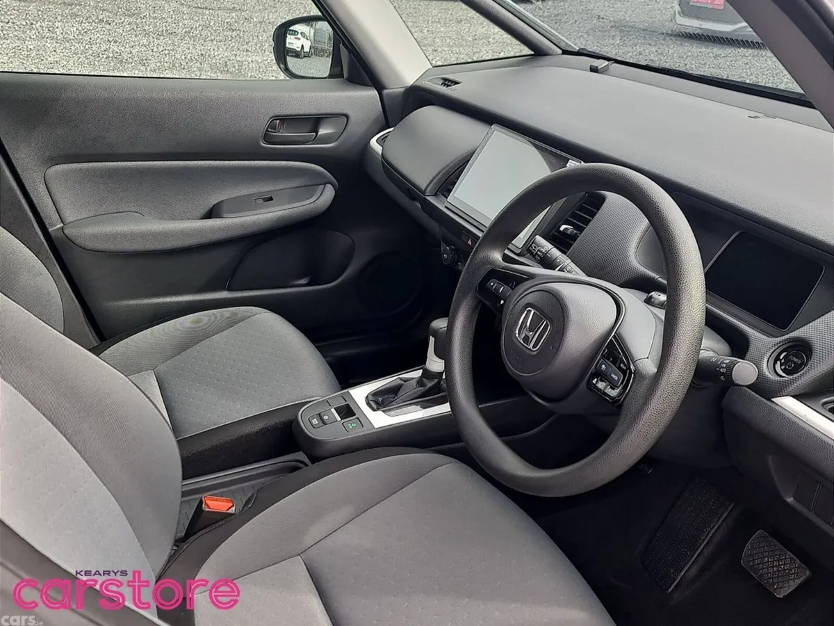 Honda Fit Hatchback, Petrol Hybrid, 2023, Silver
