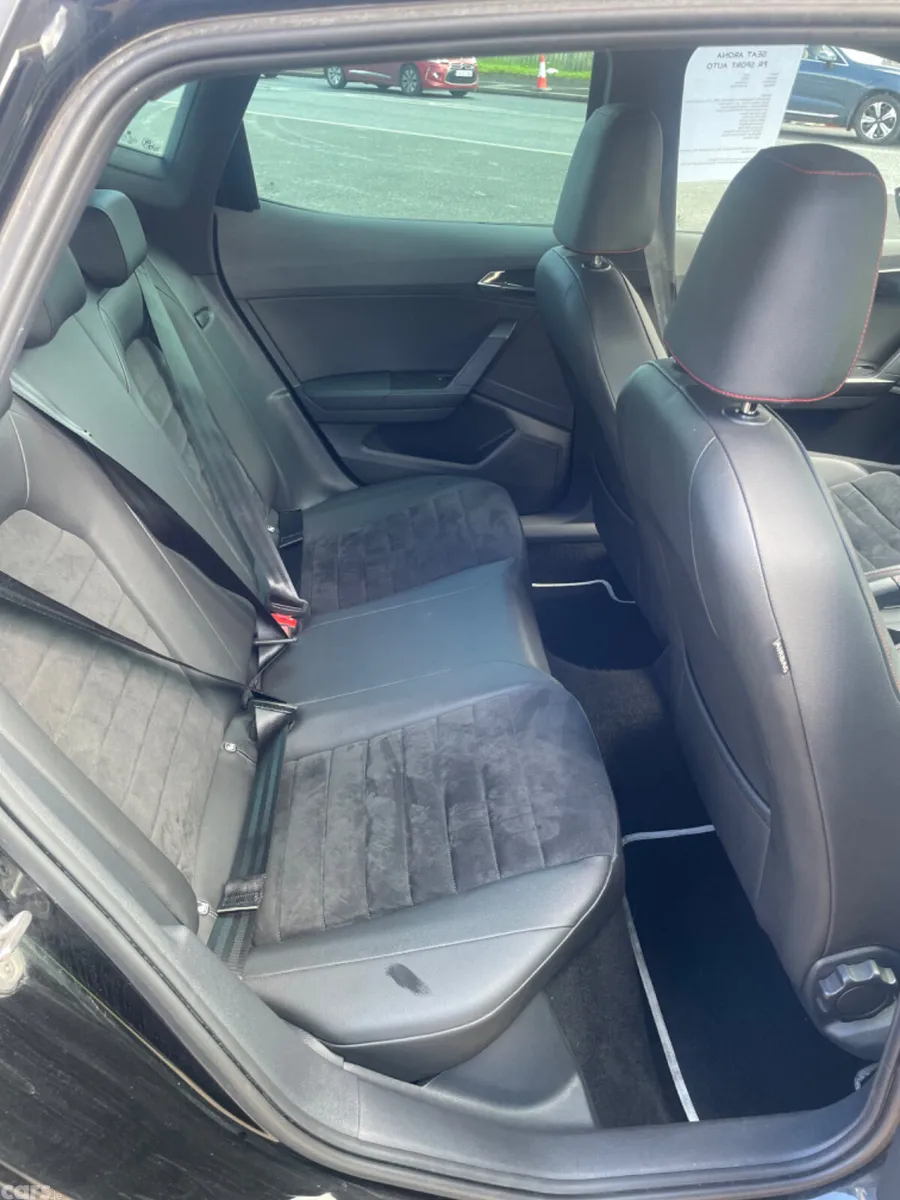 SEAT Arona SUV, Petrol, 2018, Black