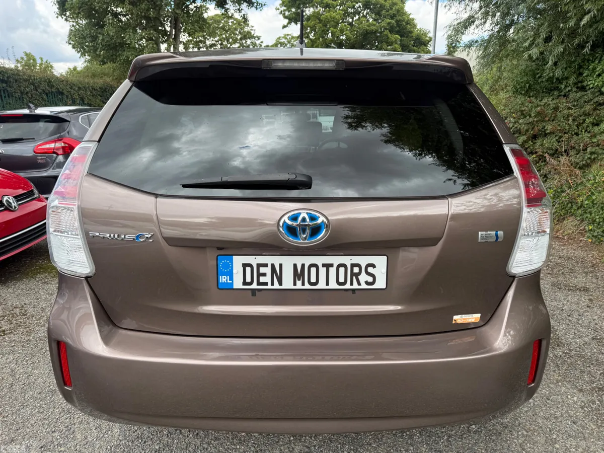 Toyota Prius Estate, Petrol Hybrid, 2015, Brown