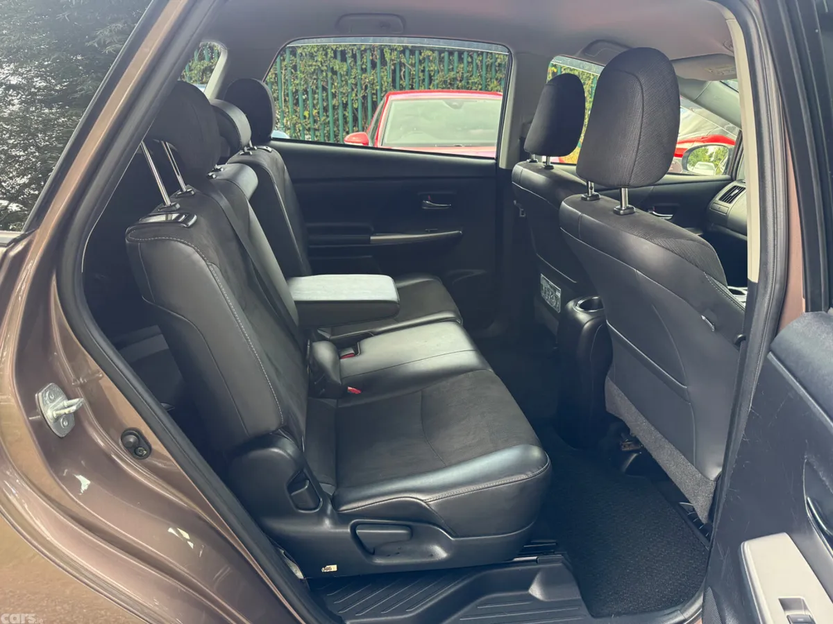 Toyota Prius Estate, Petrol Hybrid, 2015, Brown